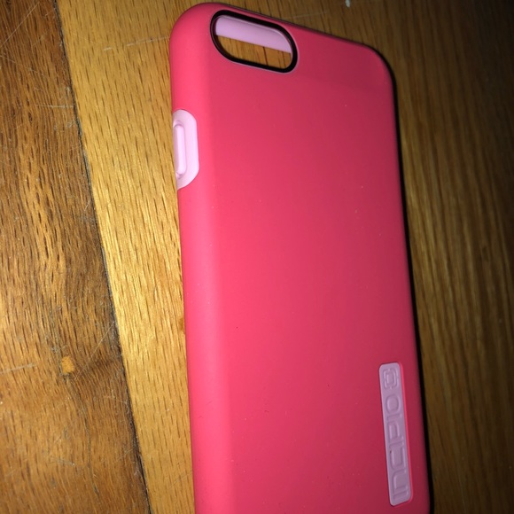 Phone case - Picture 2 of 4